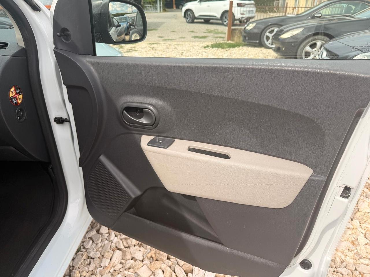 Dacia Lodgy 1.5 dCi 8V 90CV 7 posti Lauréate