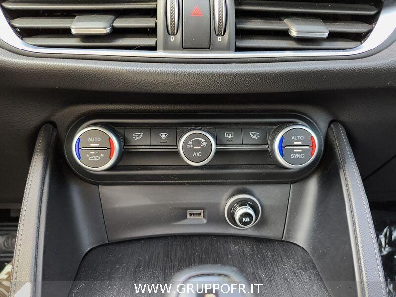 Alfa Romeo Stelvio 2.2 Turbodiesel 210 CV AT8 Q4 Executive