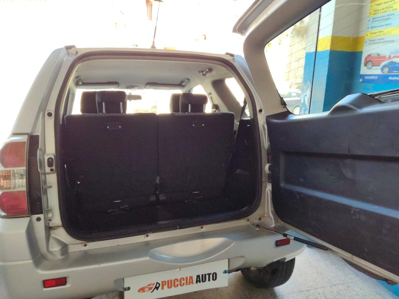 Suzuki Grand Vitara 1.9 DDiS 3 porte