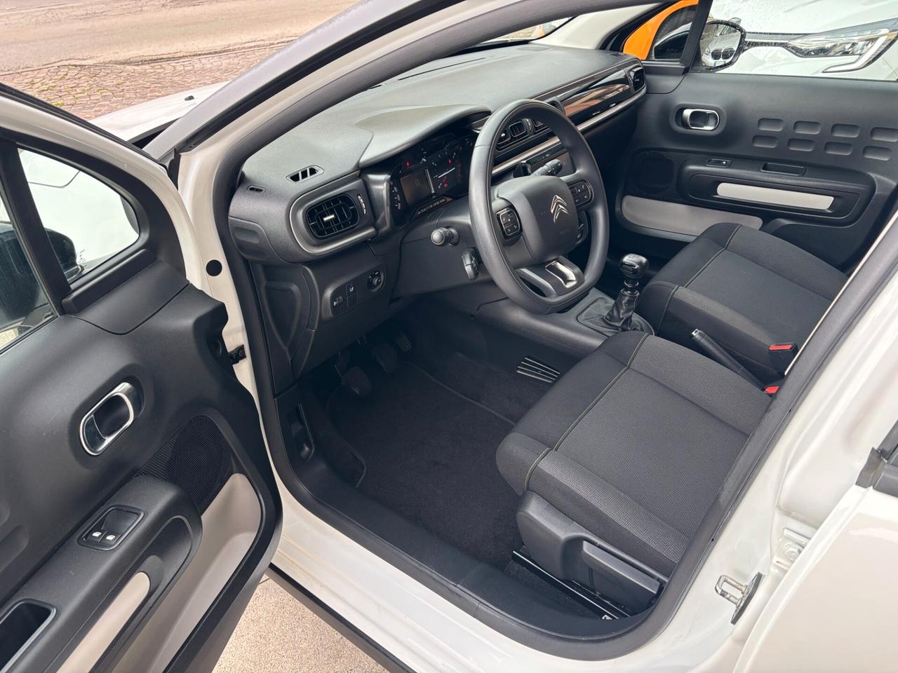 Citroen C3 BlueHDi 100 S&S Feel Pack - 03/2022