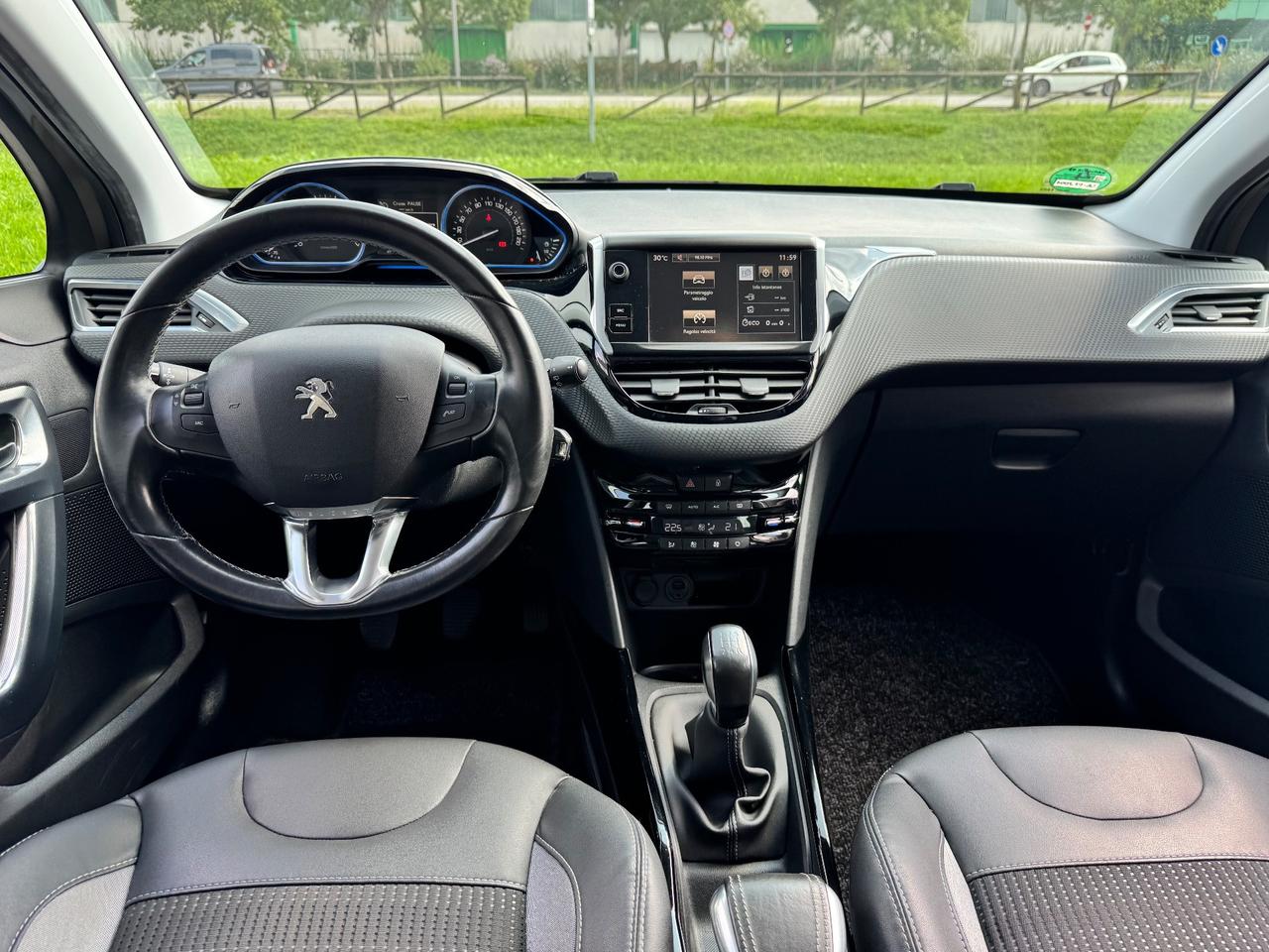 Peugeot 2008 1.2 Neopatentati