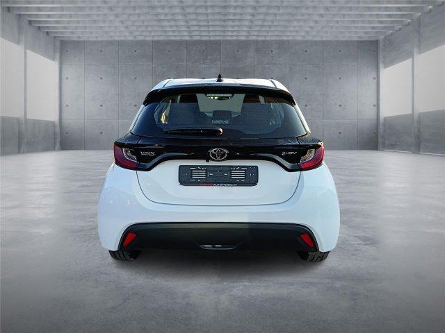 TOYOTA Yaris 4ª serie 1.5 Hybrid 5 porte Active