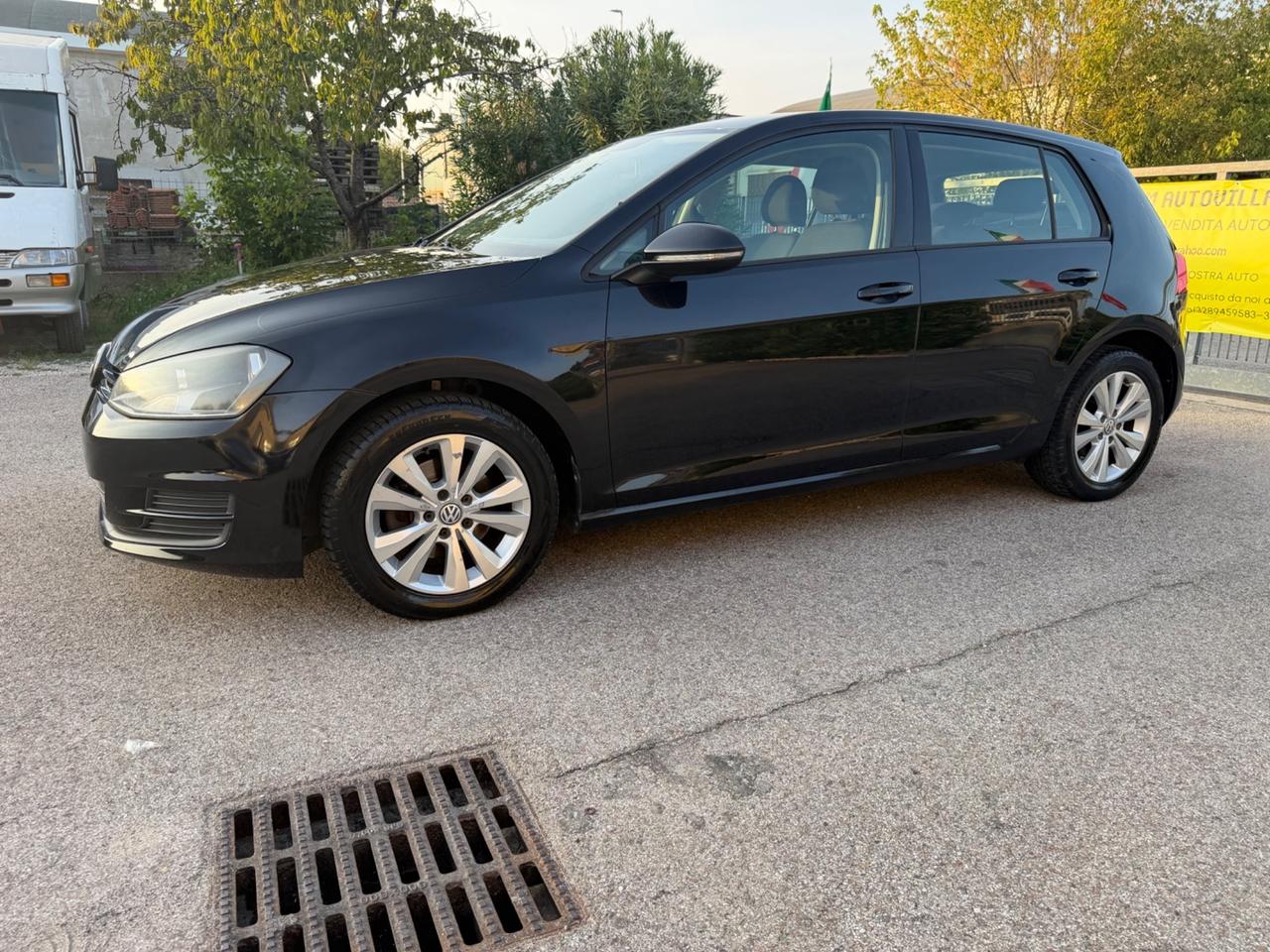 Volkswagen Golf 1.6 TDI DPF Highline