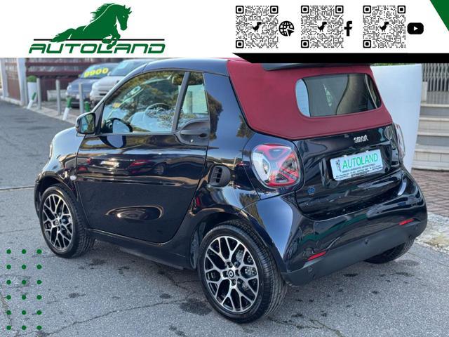 SMART ForTwo EQ cabrio Suitered (22kW) Ricarica Rapida