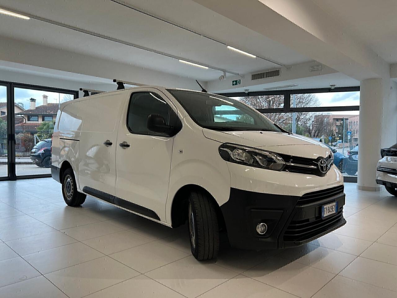 Toyota Proace Proace 2.0D 122CV S&S PL-SL-TN Furgone Long 4p.14q Comfort