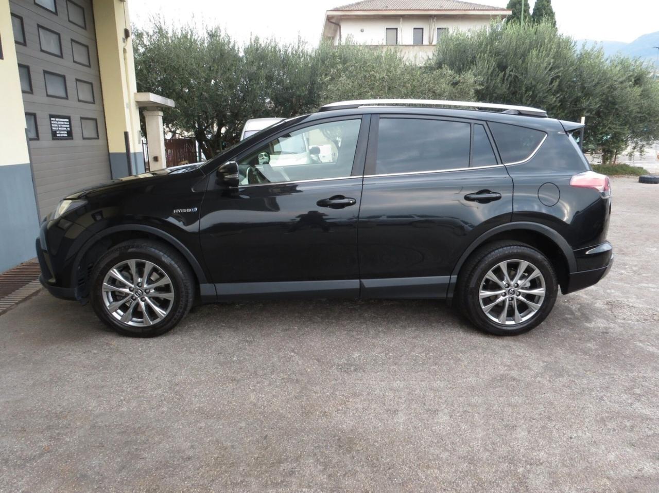 Toyota RAV 4 2.5vvt-i hybrid Lounge. full led/adas/port elettr.
