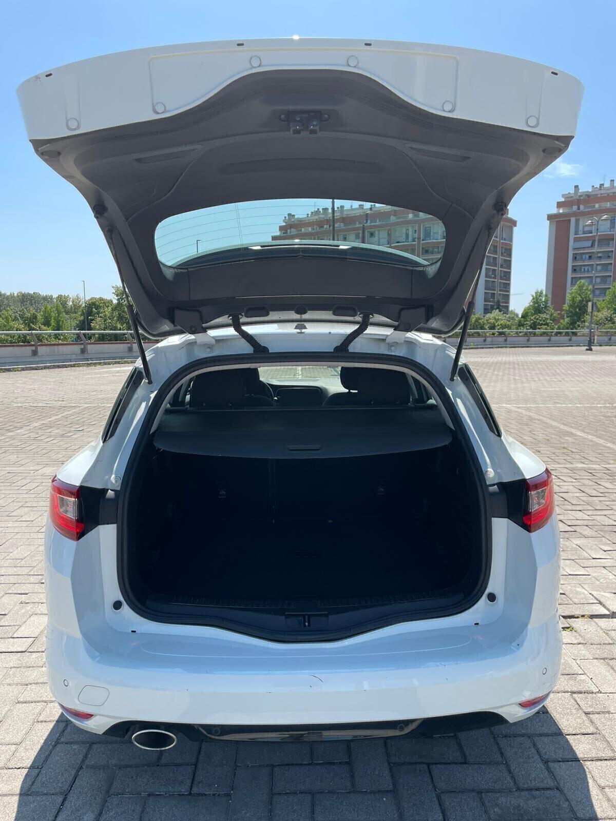 Renault Mégane Sporter Blue dCi 115 CV EDC Duel2 AUTOMATICA 12 MESI GARANZIA