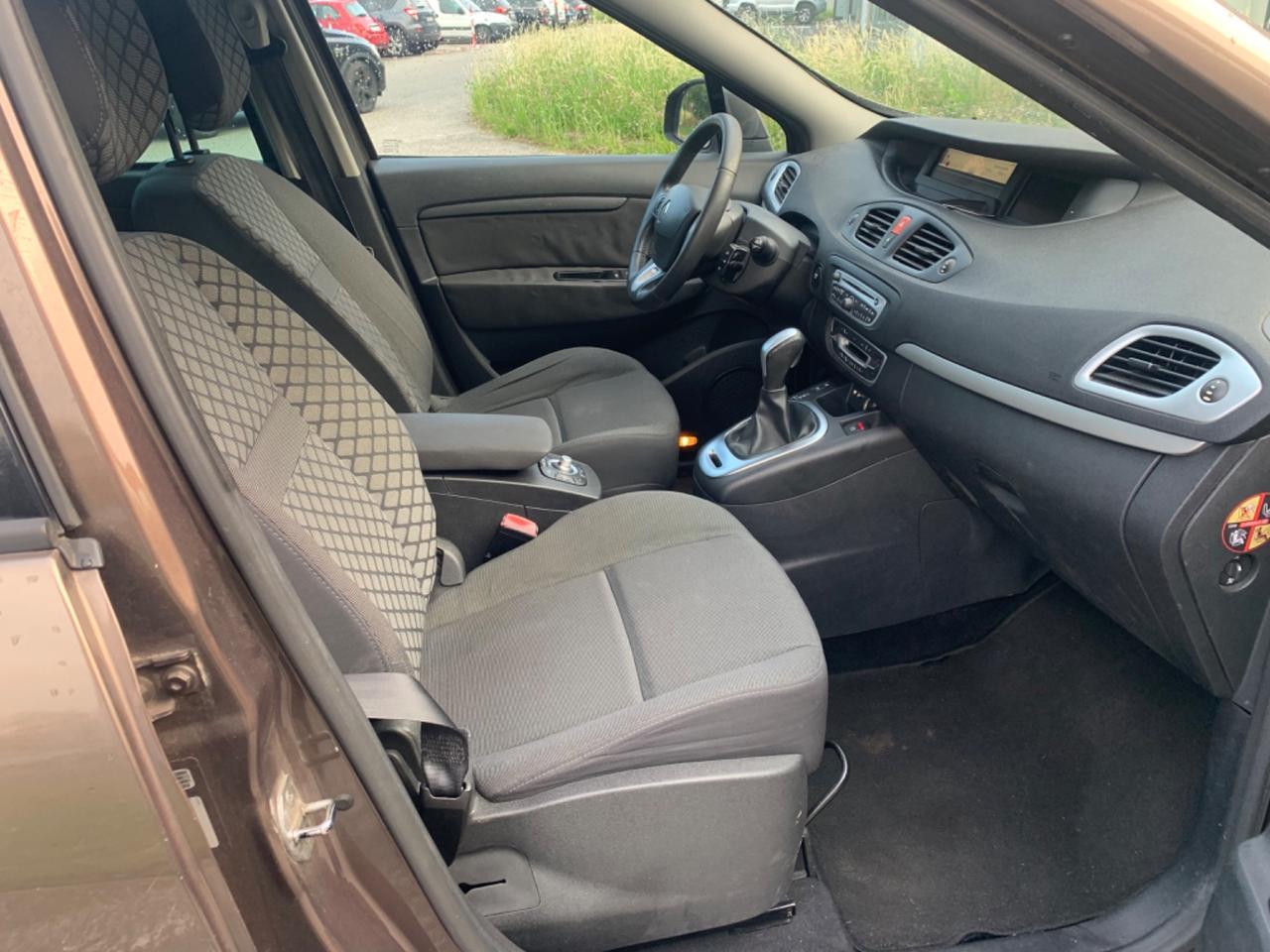 Renault Scenic Scénic 1.5 dCi 110CV Confort