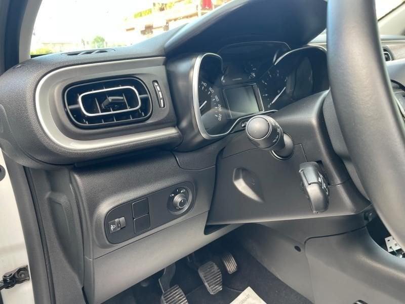 Citroën C3 C3 1.2 puretech Shine s&s 83cv