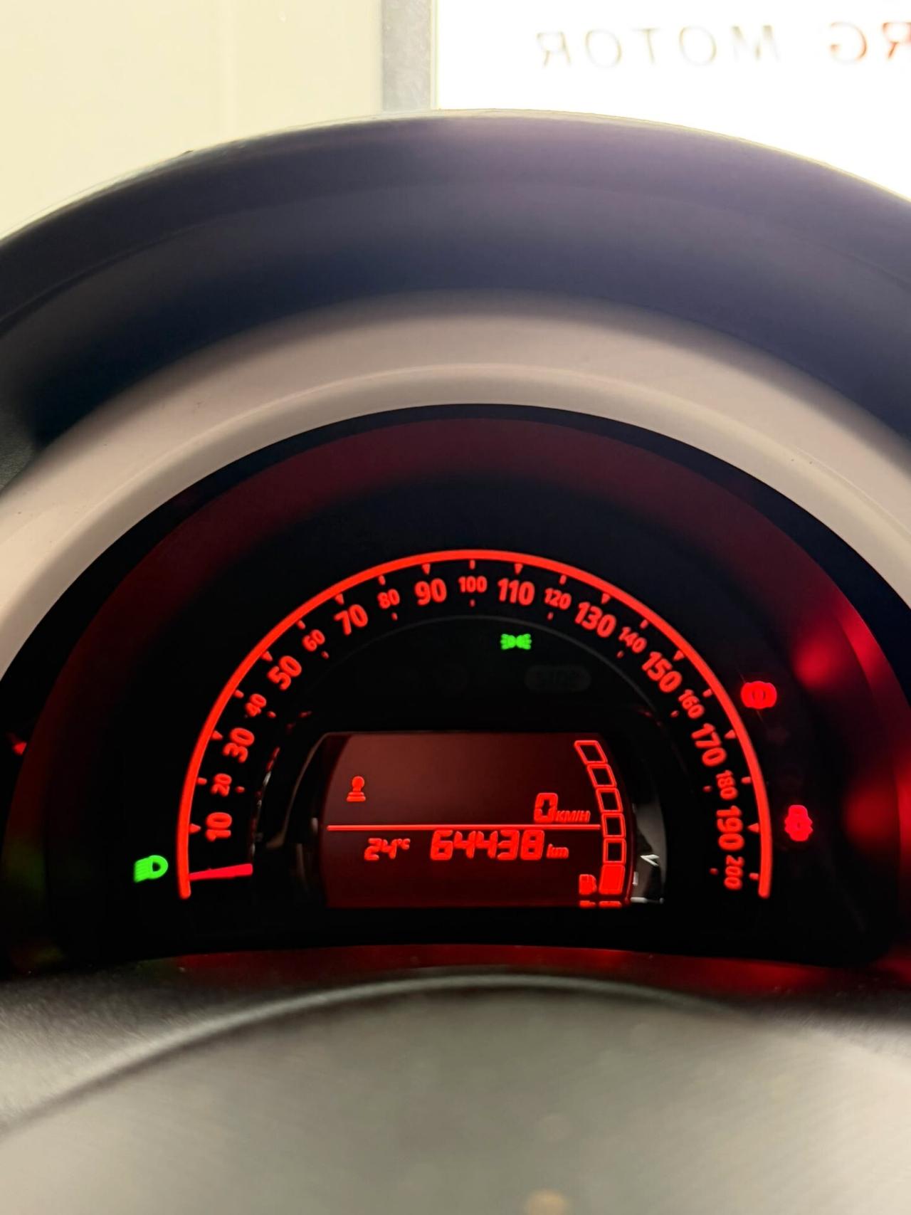 Renault Twingo SCe 65 CV Urban Night