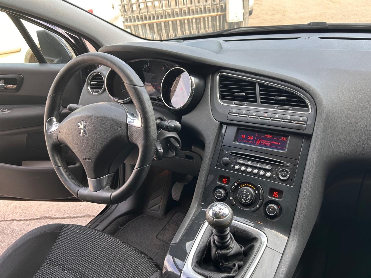 Peugeot 5008 7 posti 1600 hdi 115 cv