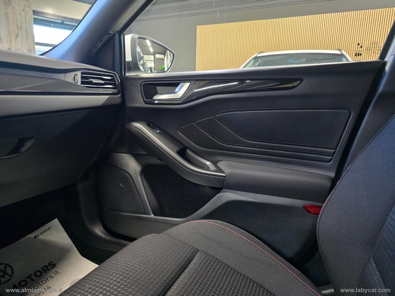 FORD Focus 1.0 EcoBoost Hybrid 125CV 5p.ST L.