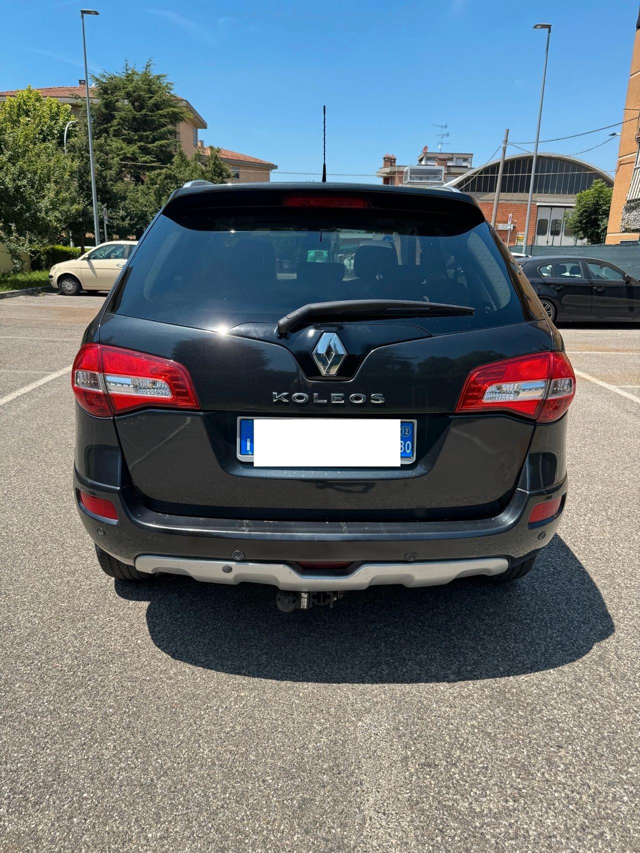 Renault Koleos 2.0 dci 4x4 - NAV. - TETTO APRIBILE - BUONE COND.