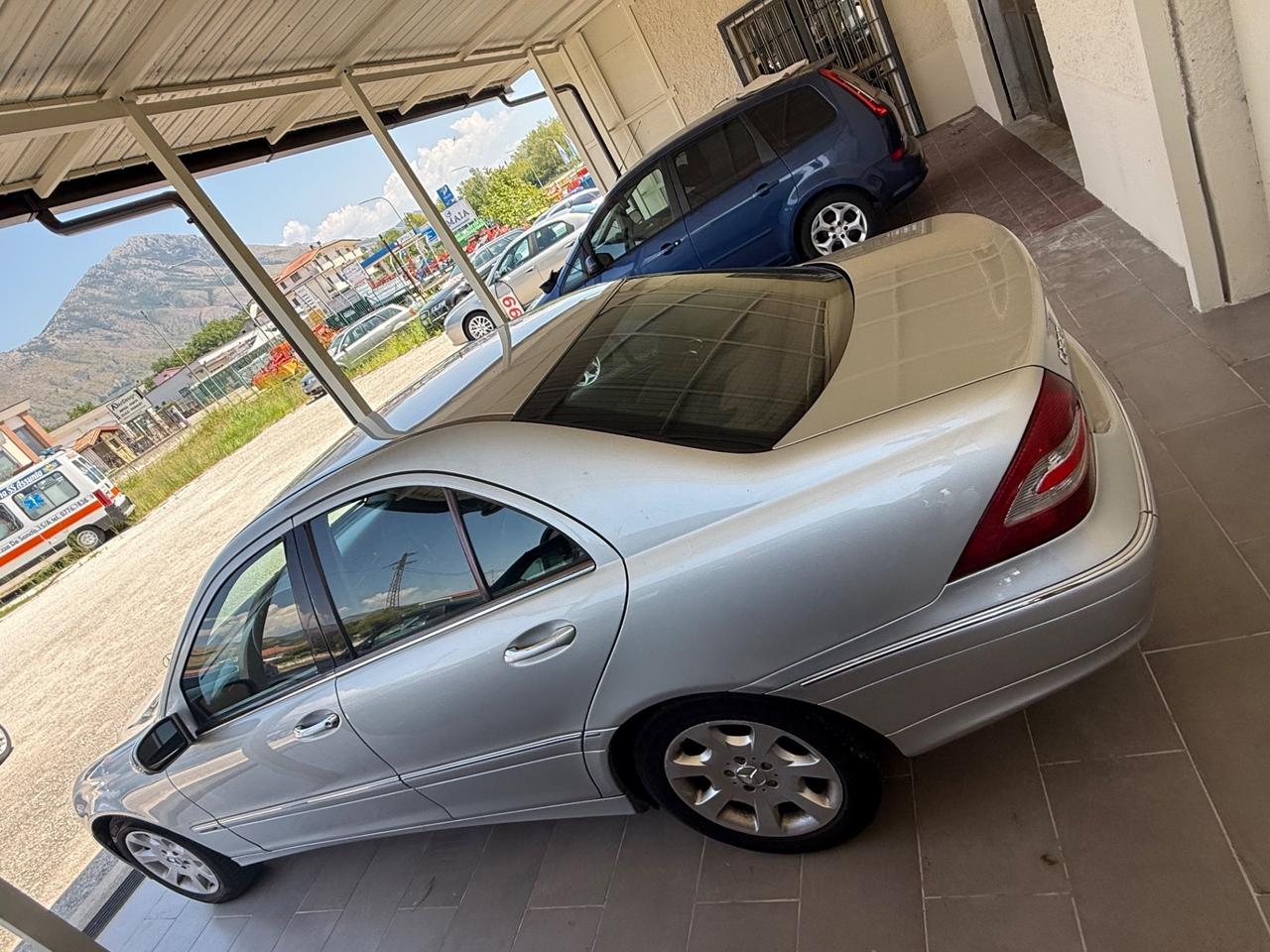 Mercedes-benz C 220 CDI tagliandi e distribuzione Mercedes