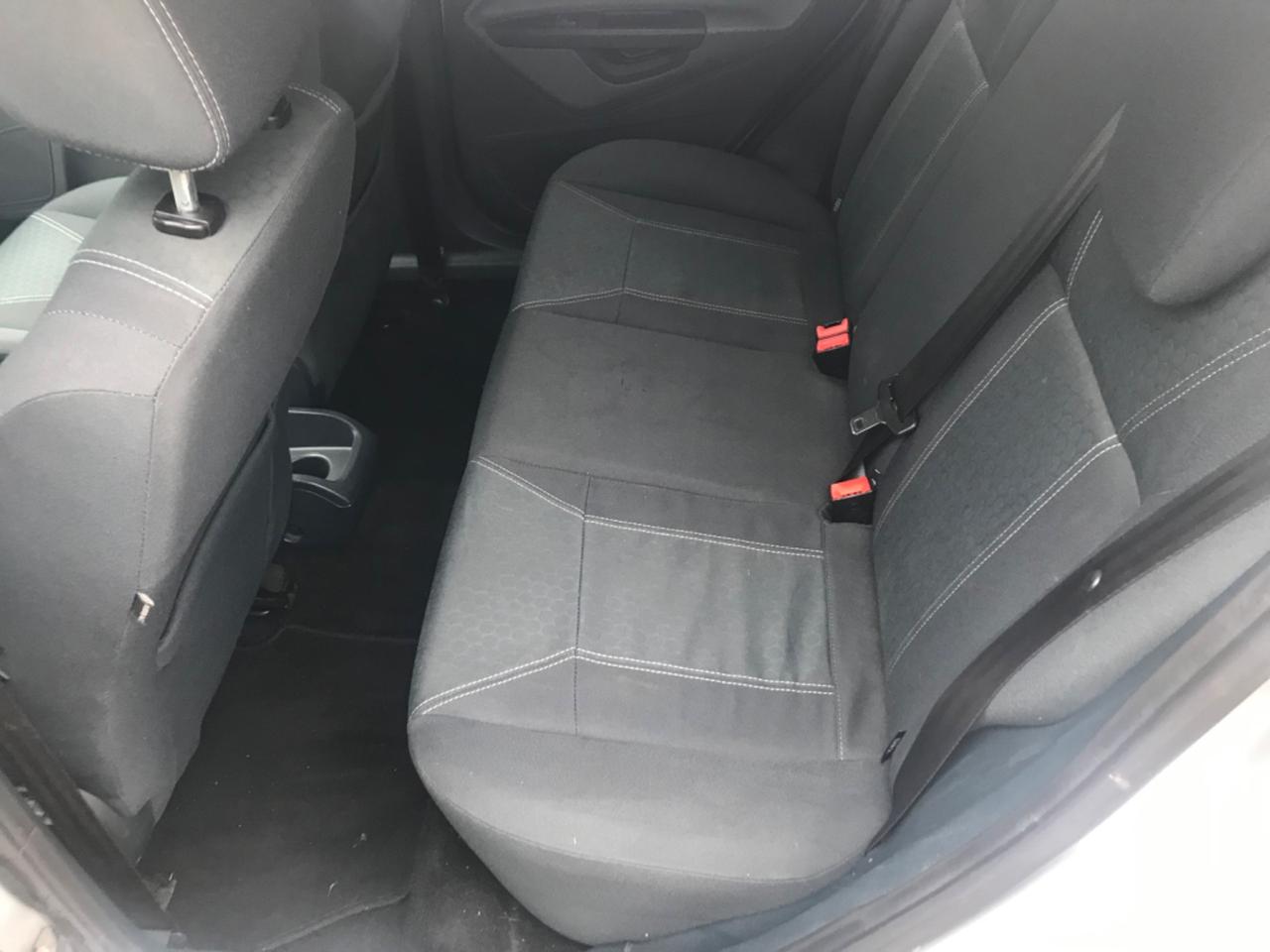 Ford Fiesta 1.2 16V 5p. 82cv