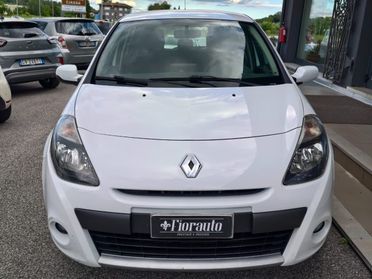 RENAULT Clio 1.2 16V 5 porte Luxe