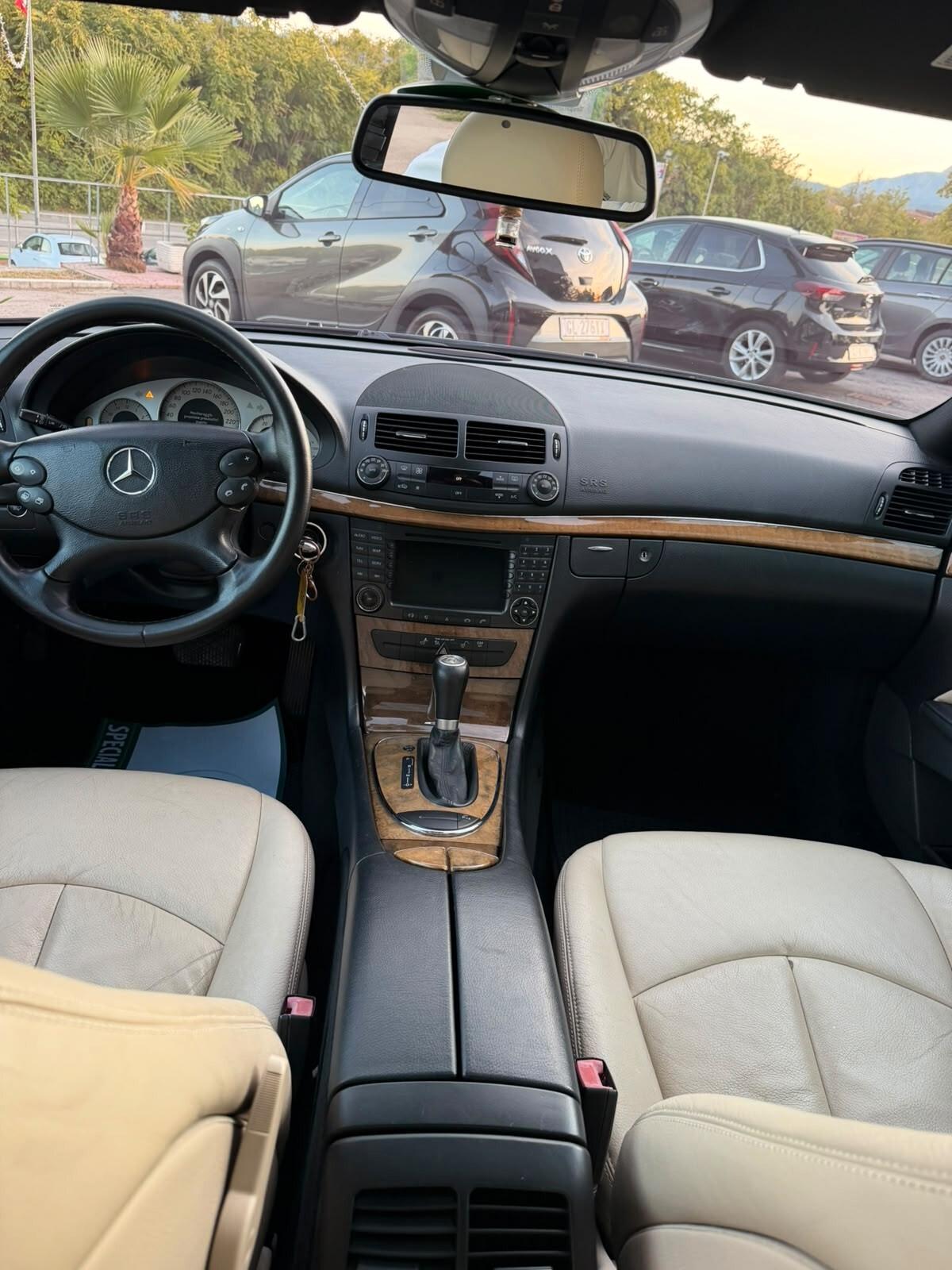 Mercedes-benz E 320 CDI cat Elegance