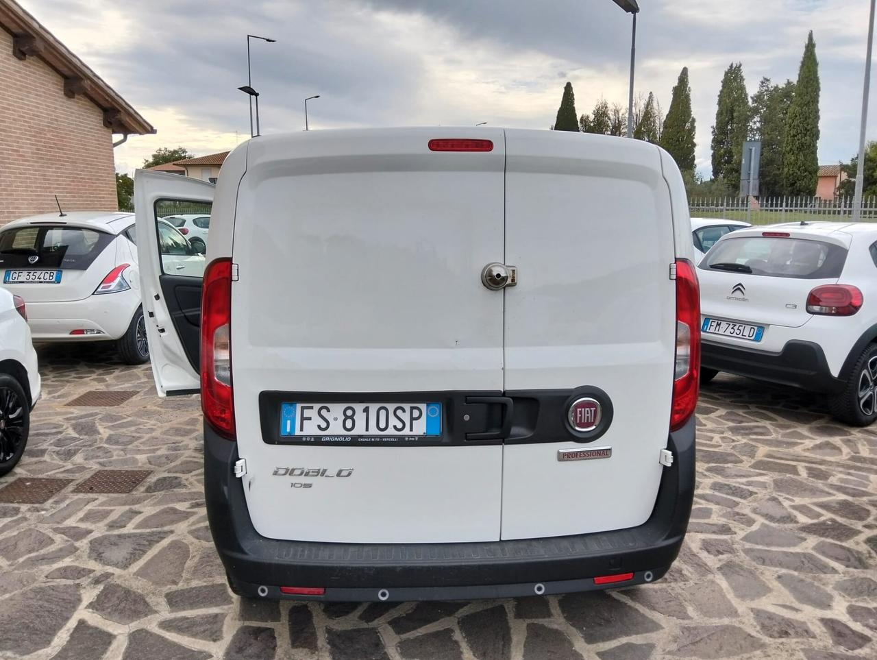 Fiat Doblo 1600 m.j. 105 cv 3 posti