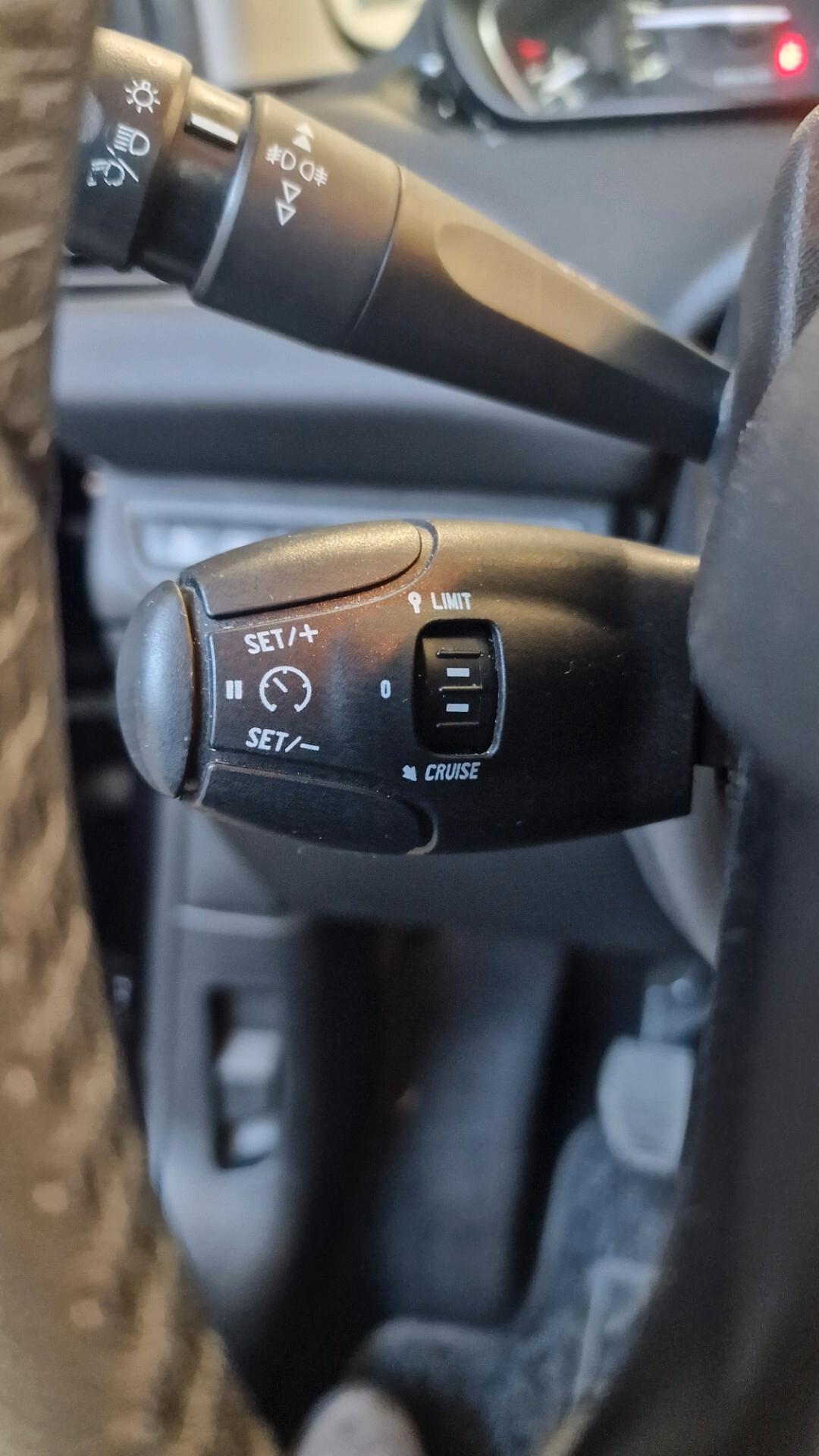 Peugeot 208 PureTech 68 5 porte Active