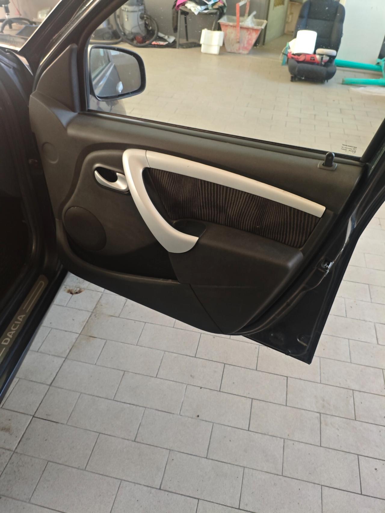 Dacia Logan 1.4 Lauréate