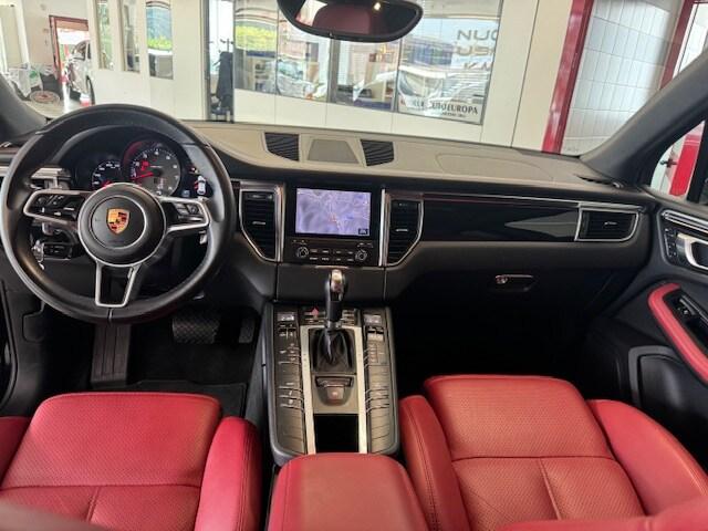 PORSCHE Macan 3.0 S