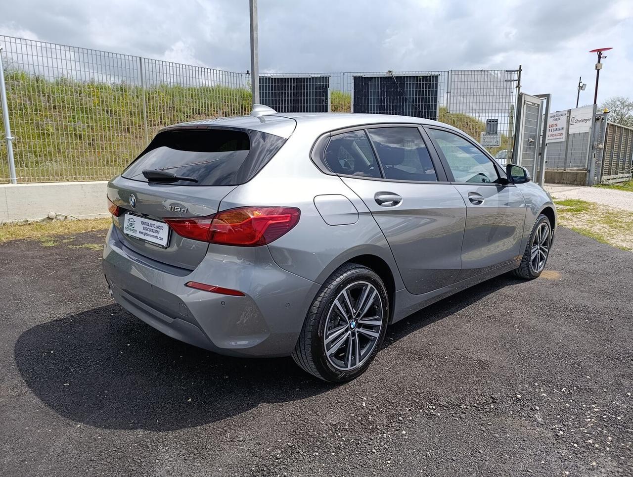 BMW Serie 1 116d Business Advantage Uniproprietario