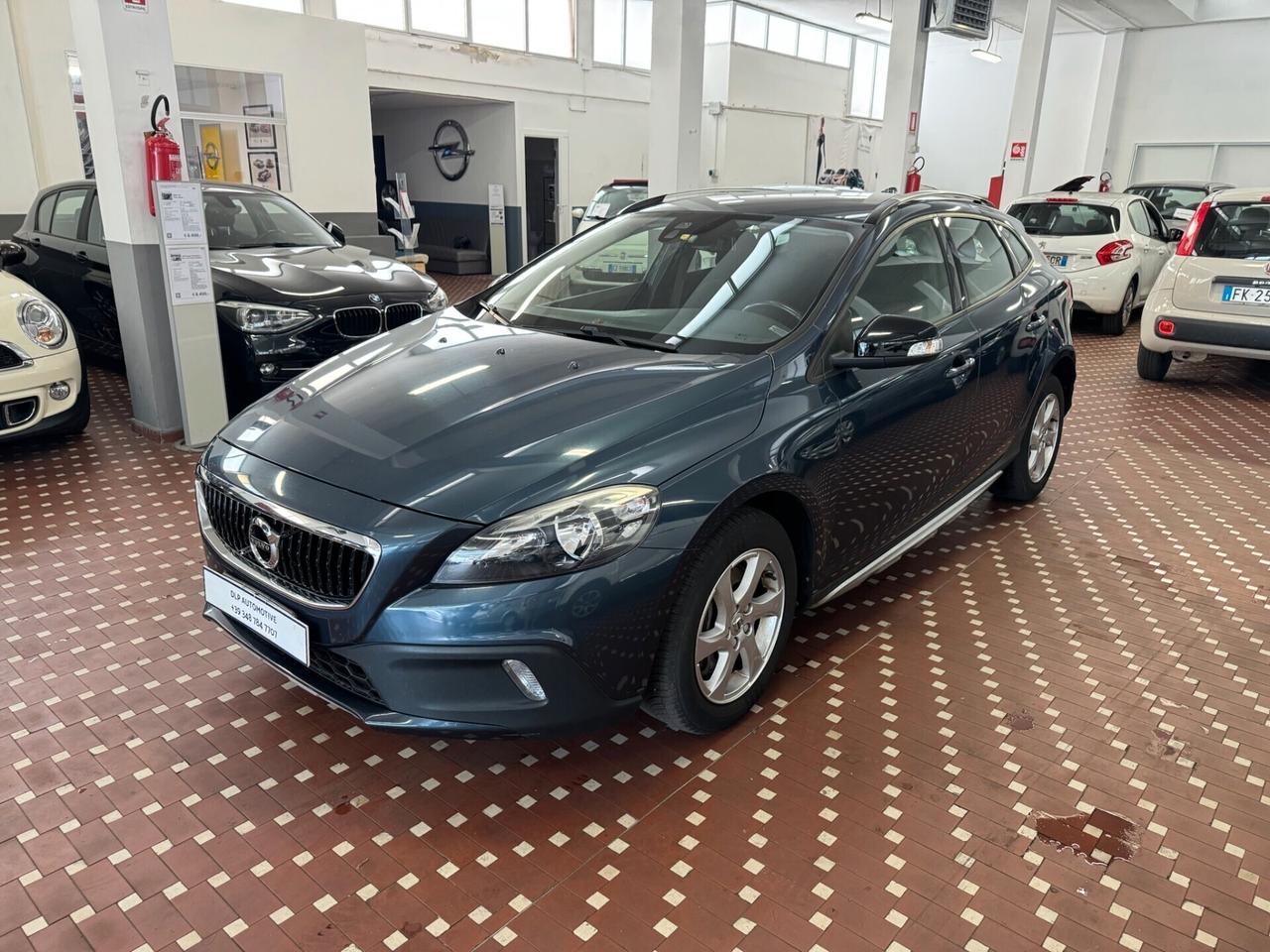 Volvo V40 Cross Country D2 Pro - UNICO PROPRIETARIO
