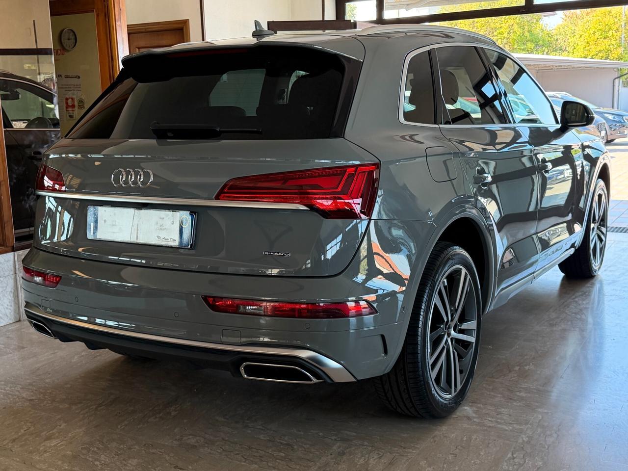 Audi Q5 Quattro 40 2.0 TDI 204 cv. MHEV S Tronic LINE PLUS