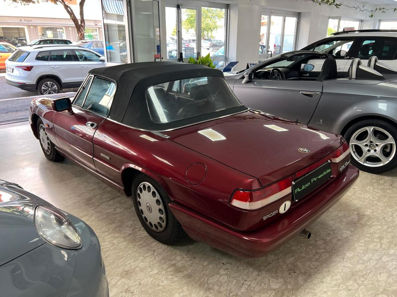 Alfa Romeo Spider 1.6 Duetto my90