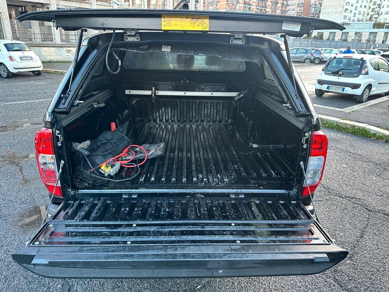 Nissan Navara 2.3 dCi 4WD Cabinato UNIPRO