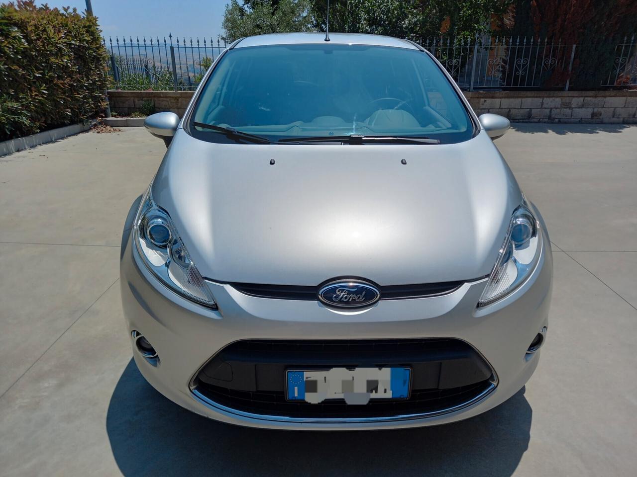 Ford Fiesta 1.4 TDCi 5p. Titanium SOLO 60000 KM