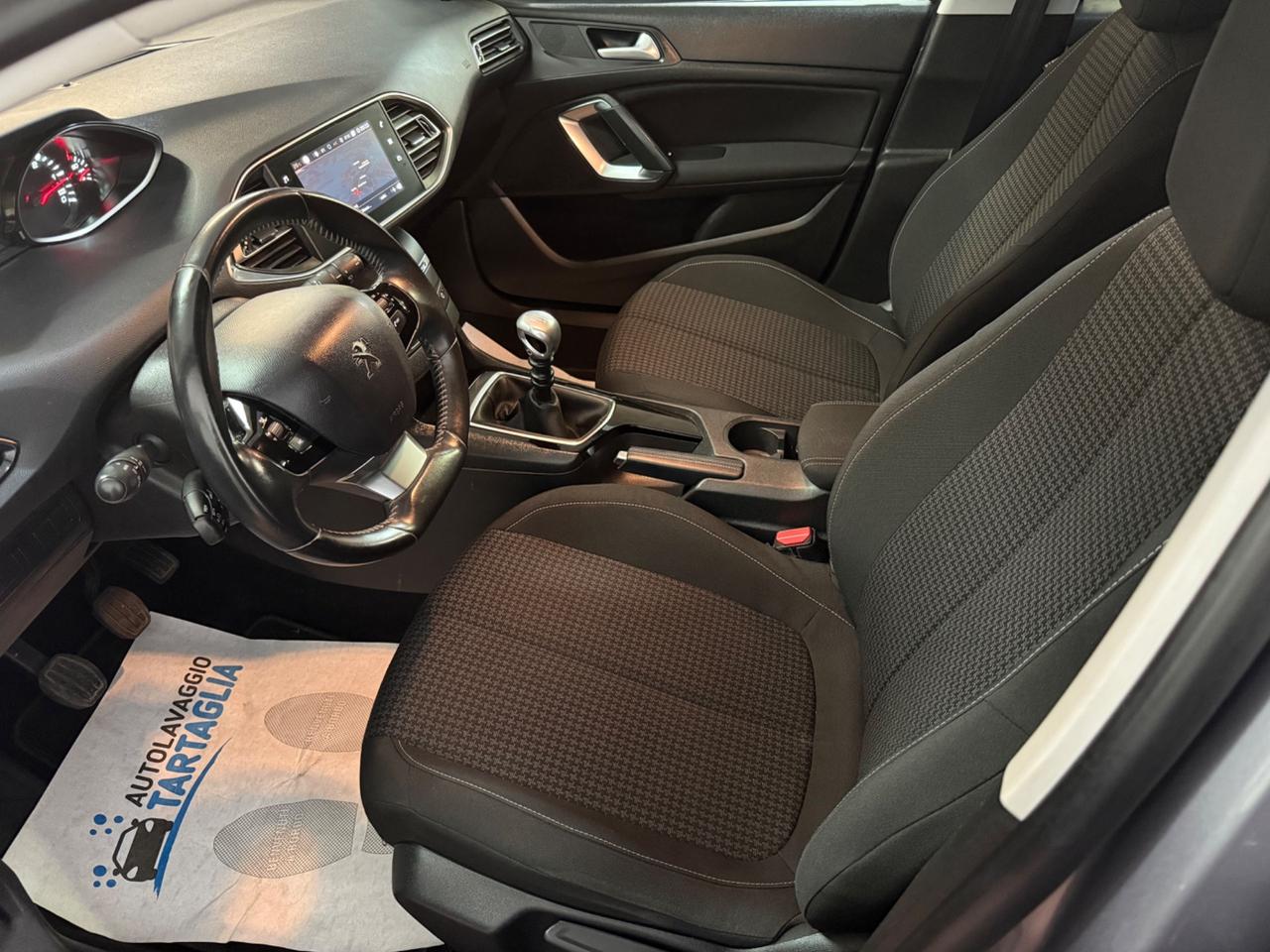 Peugeot 308 BlueHDi 100 S&S SW Business