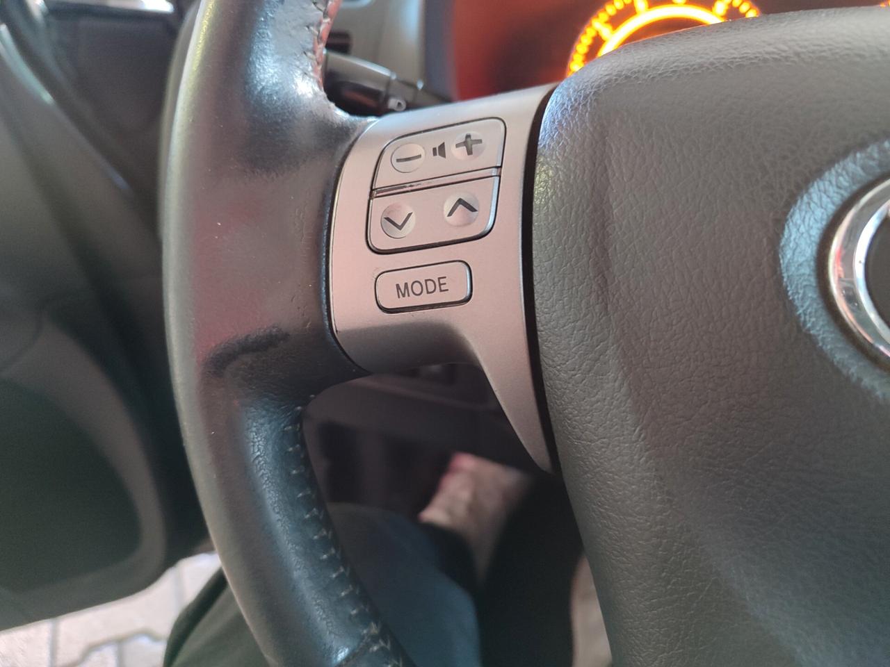 Toyota Auris 1.3 5 PORTE OK NEOP PROMO