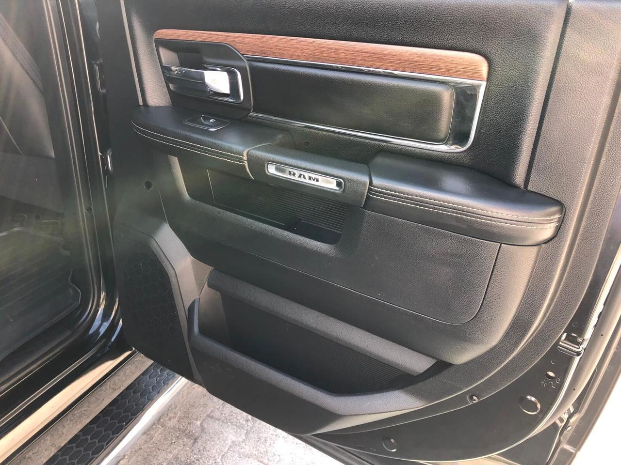 Dodge RAM 1500 STUPENDA