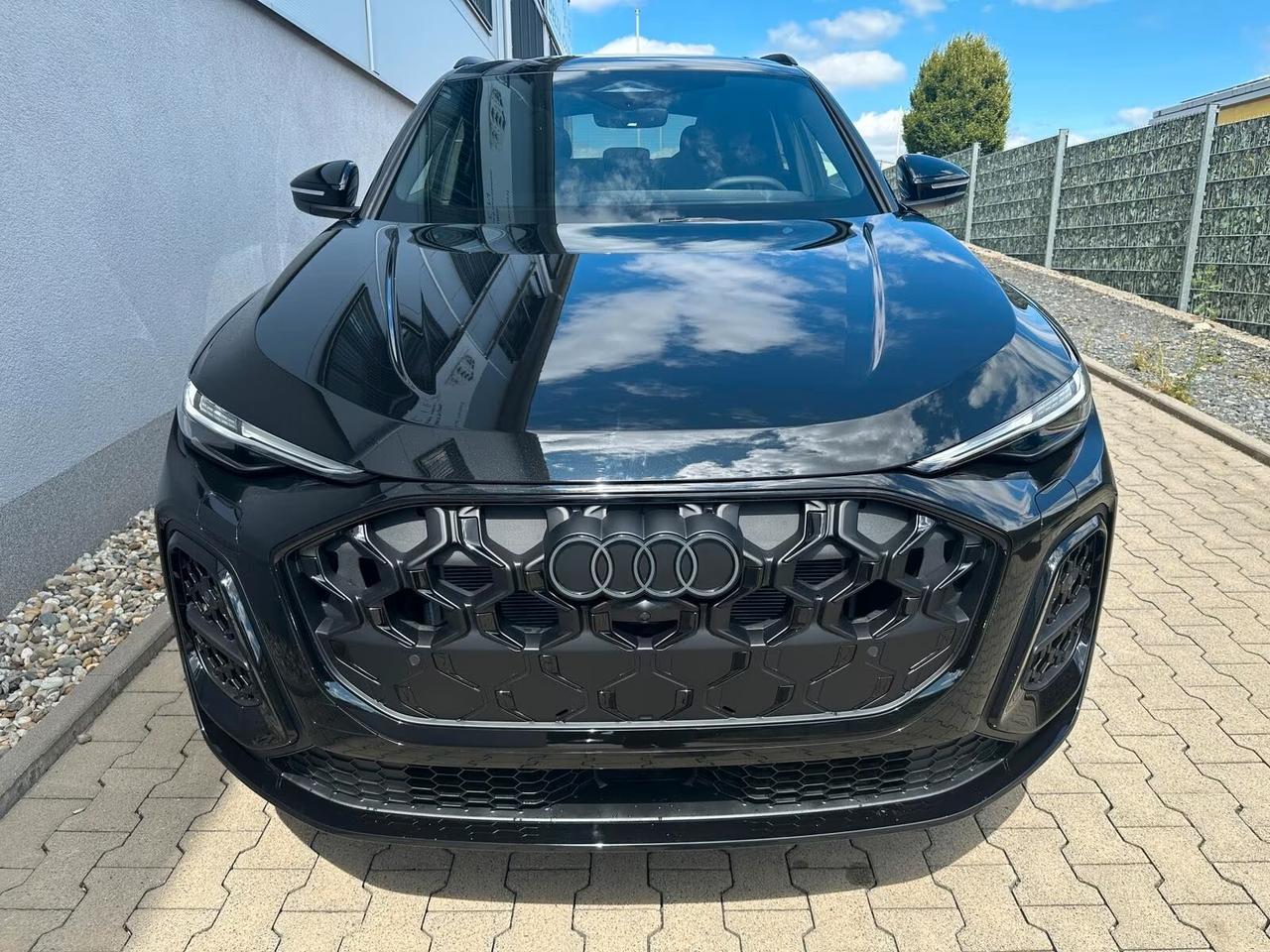 Audi Q5 40 TDI 204 CV quattro S tronic line PRONTA CONSEGNA