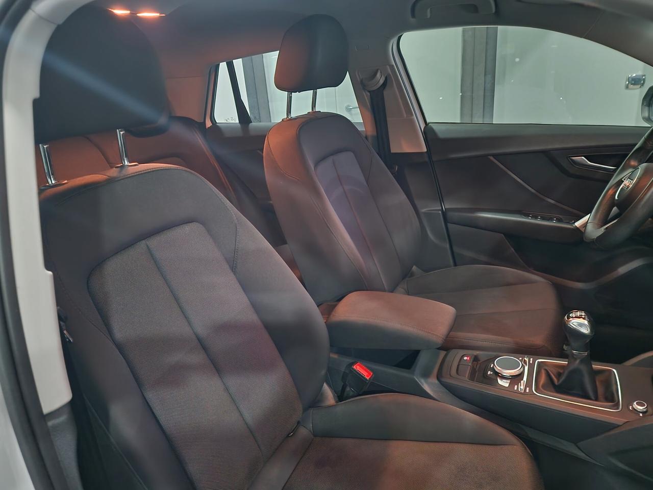 Audi Q2 30 TDI Business
