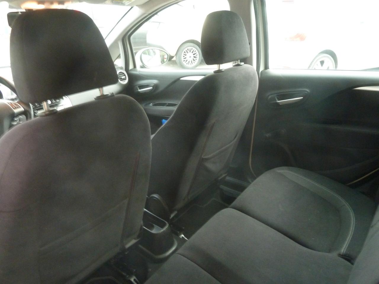 Fiat Punto 1.3 MJT II 75 CV 5 porte Lounge