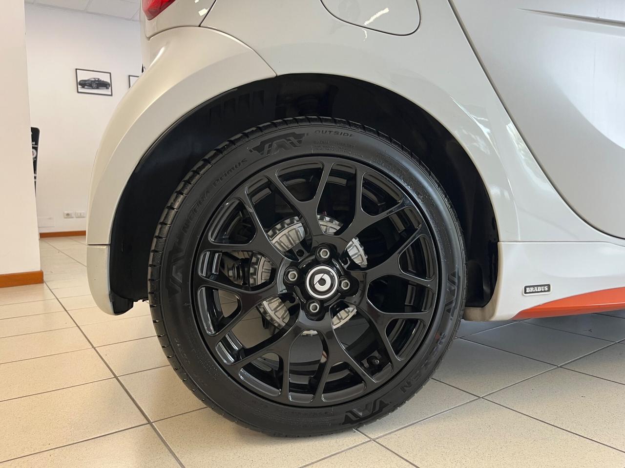 Smart ForTwo 90 0.9 Turbo BRABUS Style URBANRUNNER