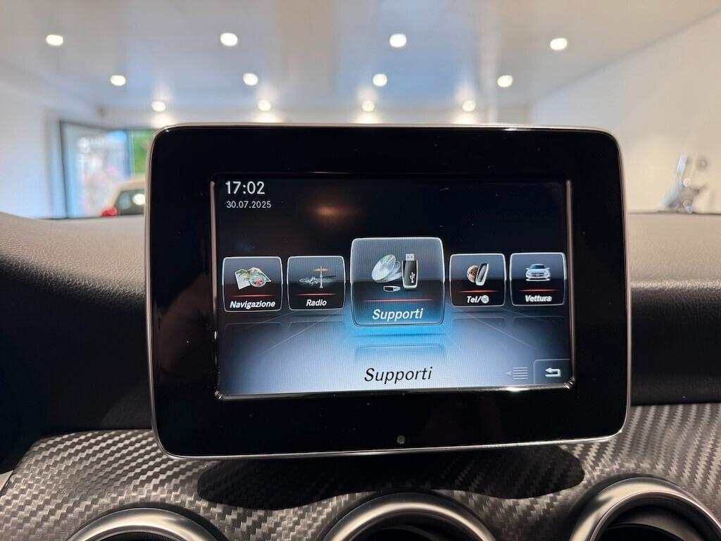 Mercedes-benz A 200 d Automatic 4Matic Premium