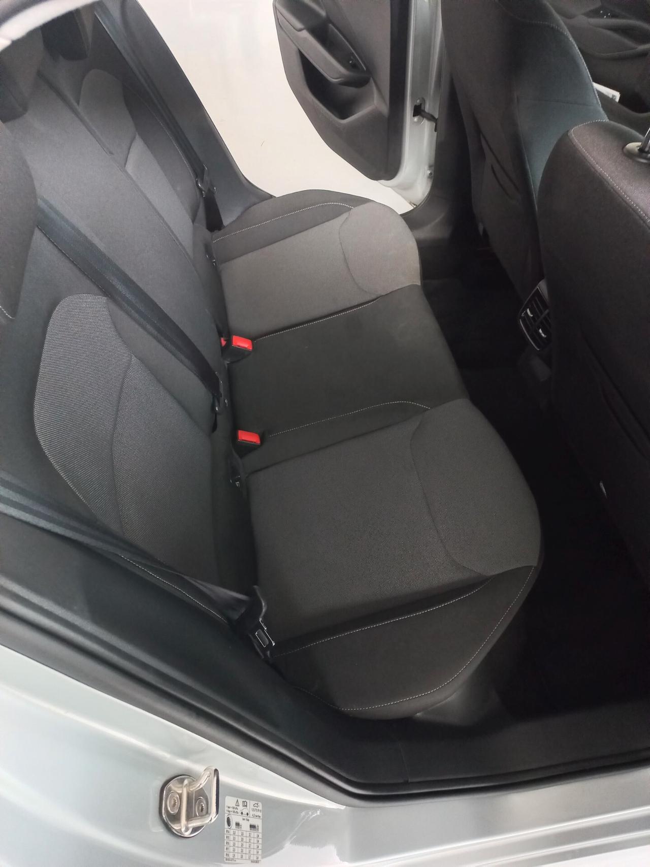 Skoda Fabia 1.0 MPI 80 CV Monte Carlo