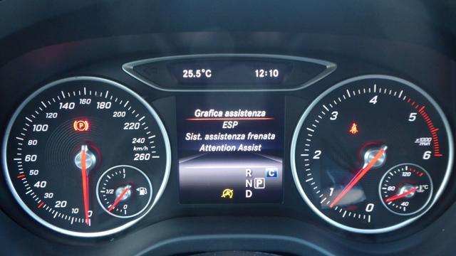 MERCEDES-BENZ A 160 d Automatic Business