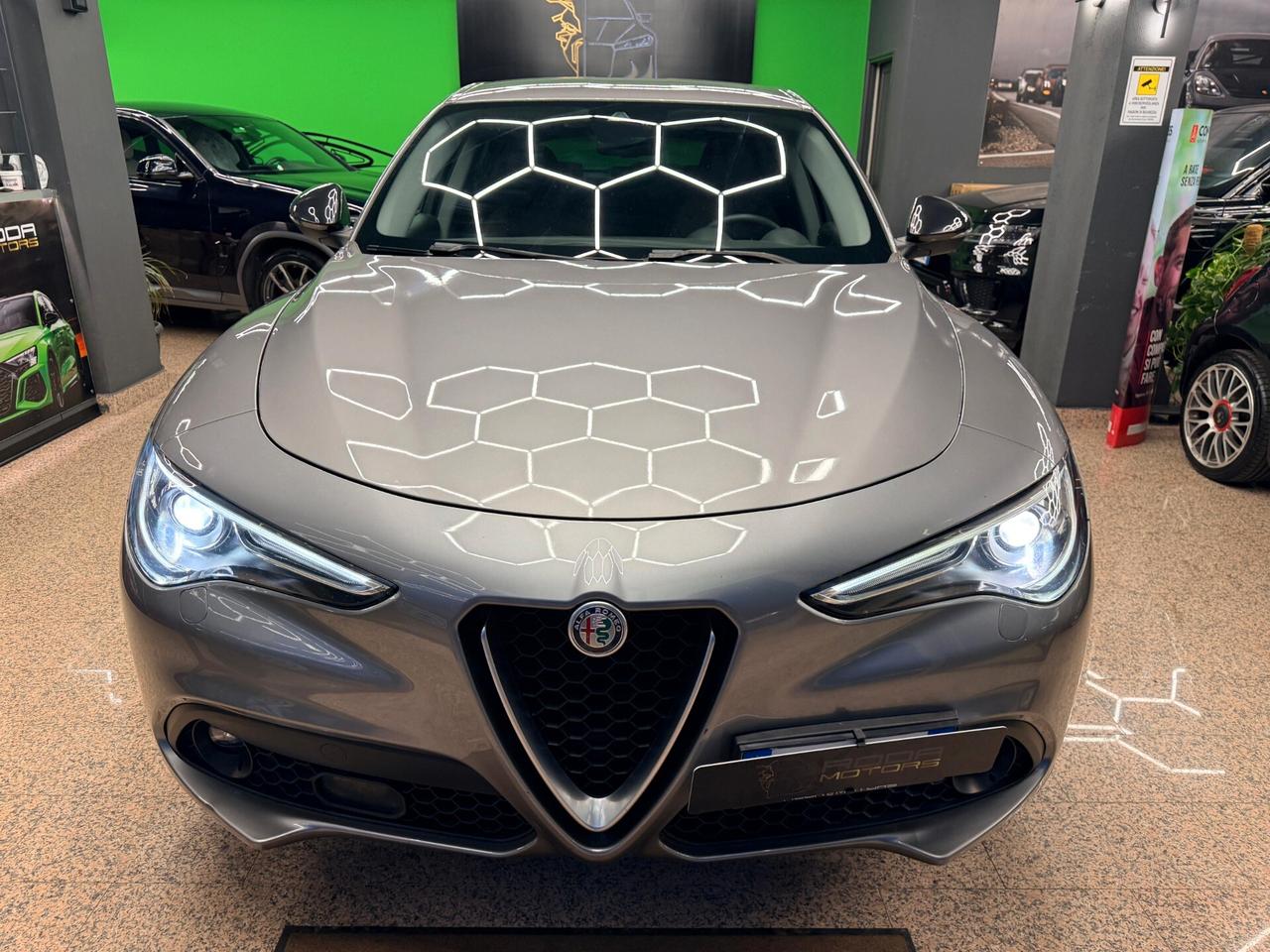 Alfa Romeo Stelvio 2.2 Turbodiesel 190 CV AT8 Q4 Sprint