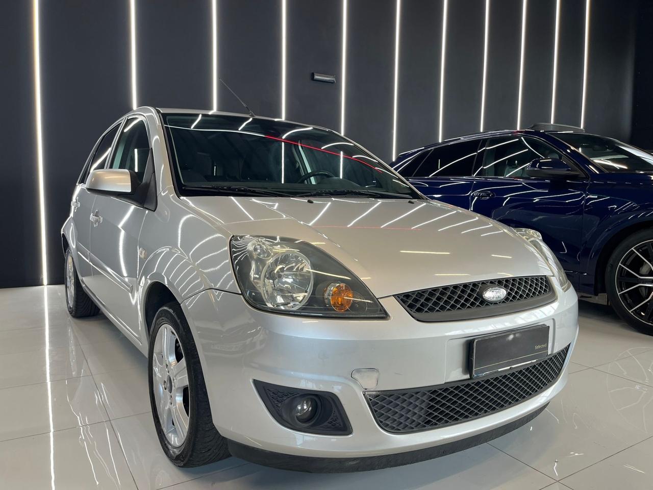 Ford Fiesta 1.4 TDCi 5p. Titanium OK NEOPATENTATI