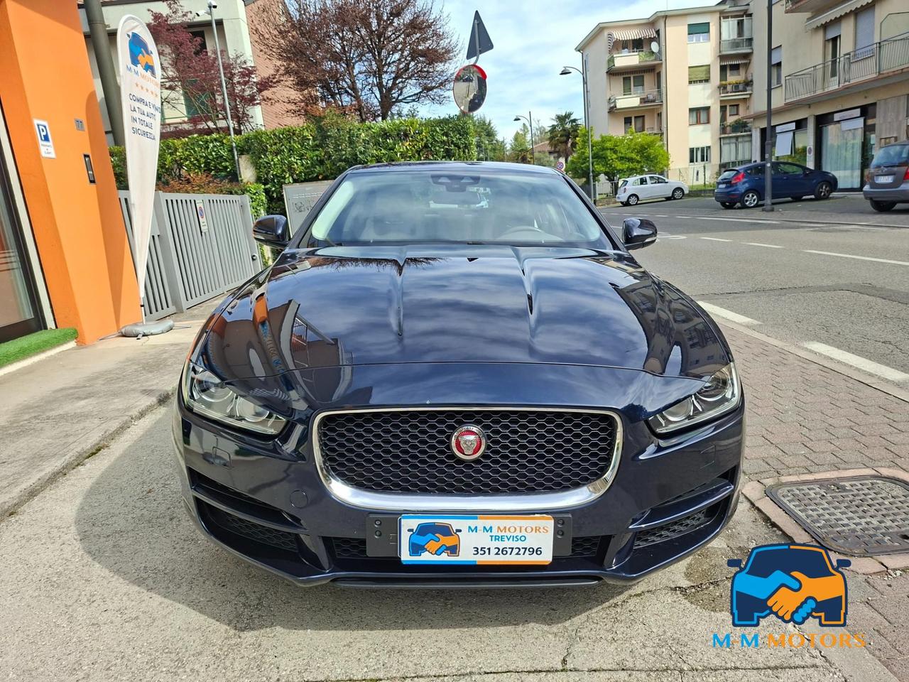 Jaguar XE Berlina XE 2.0d i4 Prestige Business edition 180cv auto my18