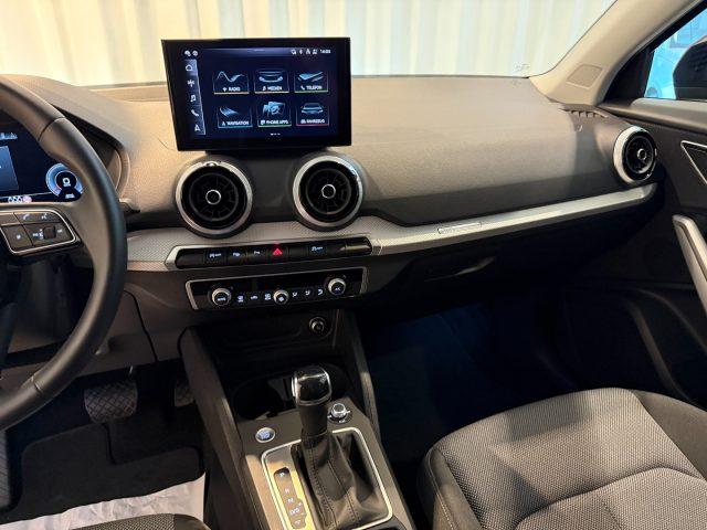 AUDI Q2 35 TFSI S tronic S-Line Matrix Navi Park Assist