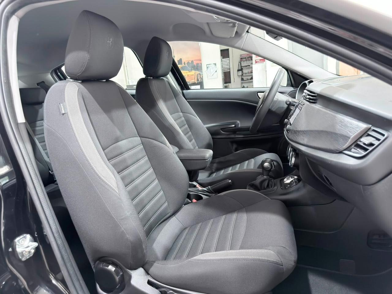 ALFA ROMEO GIULIETTA 1.6JTDm 120cv AUTOMATICA 2019