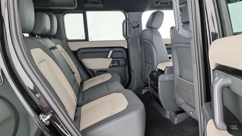 Land Rover Defender 110 3.0D I6 250 CV AWD Auto X-Dynamic SE