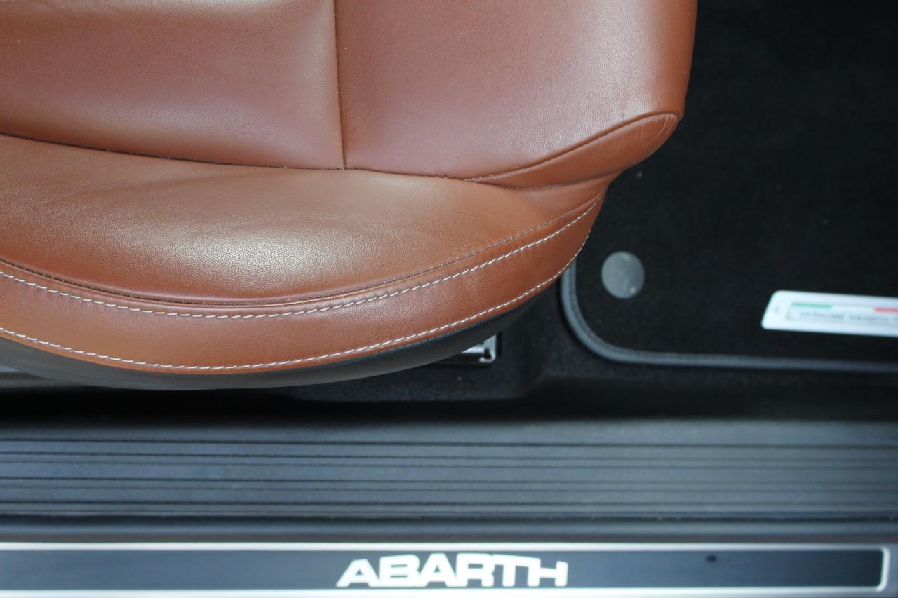 Abarth 595 1.4 Turbo T-Jet 165 CV Turismo