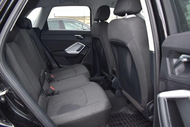 Audi Q3 Q3 35 TDI Business Advanced