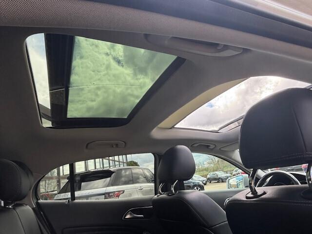 Mercedes-benz GLA 200d 136cv Aut. Enduro ''tetto panoramico''